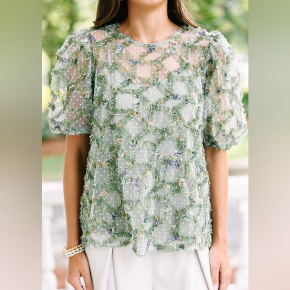 Entro NWT Sheer Textured Floral Polka Dot Blouse with Cami‎ Size Small in Green - Picture 2 of 11